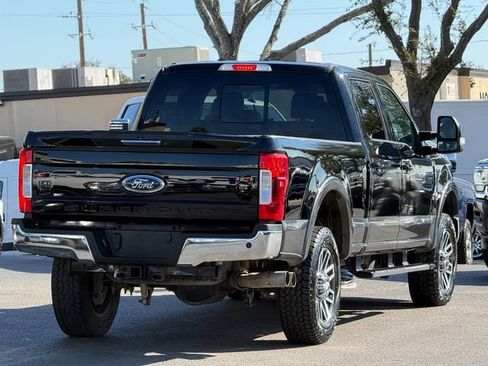 Used 2017 Ford F250 Lariat w/ Lariat Value Package image 6
