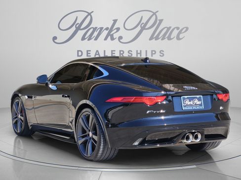 Used 2017 Jaguar F-TYPE S RWD image 3