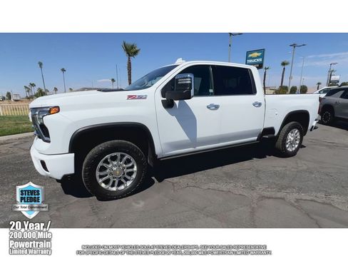 Used 2024 Chevrolet Silverado 2500 LTZ w/ LTZ Plus Package AWD/4WD image 8