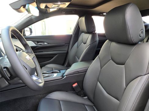 New 2026 Cadillac CT4 Luxury w/ Sun And Sound Package RWD image 27