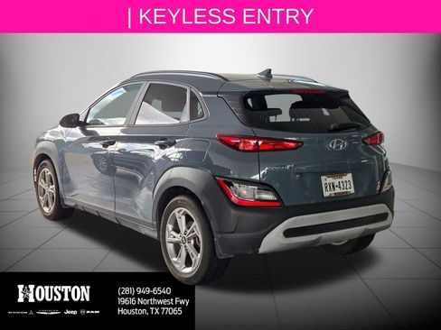 Used 2022 Hyundai Kona SEL FWD image 5