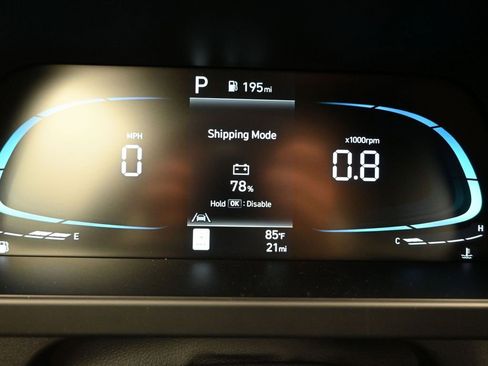 Used 2025 Hyundai Elantra Sport image 15