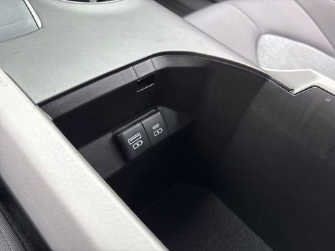Used 2023 Toyota Camry LE FWD image 20