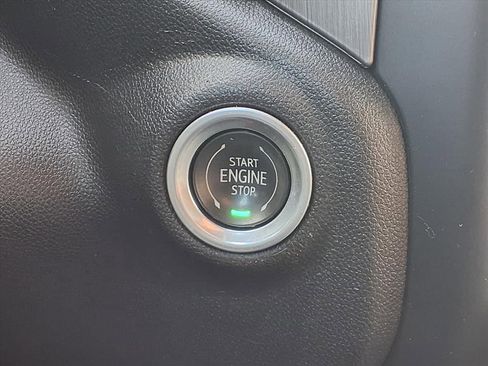 Used 2021 GMC Sierra 1500 Denali w/ Denali Premium Package image 7