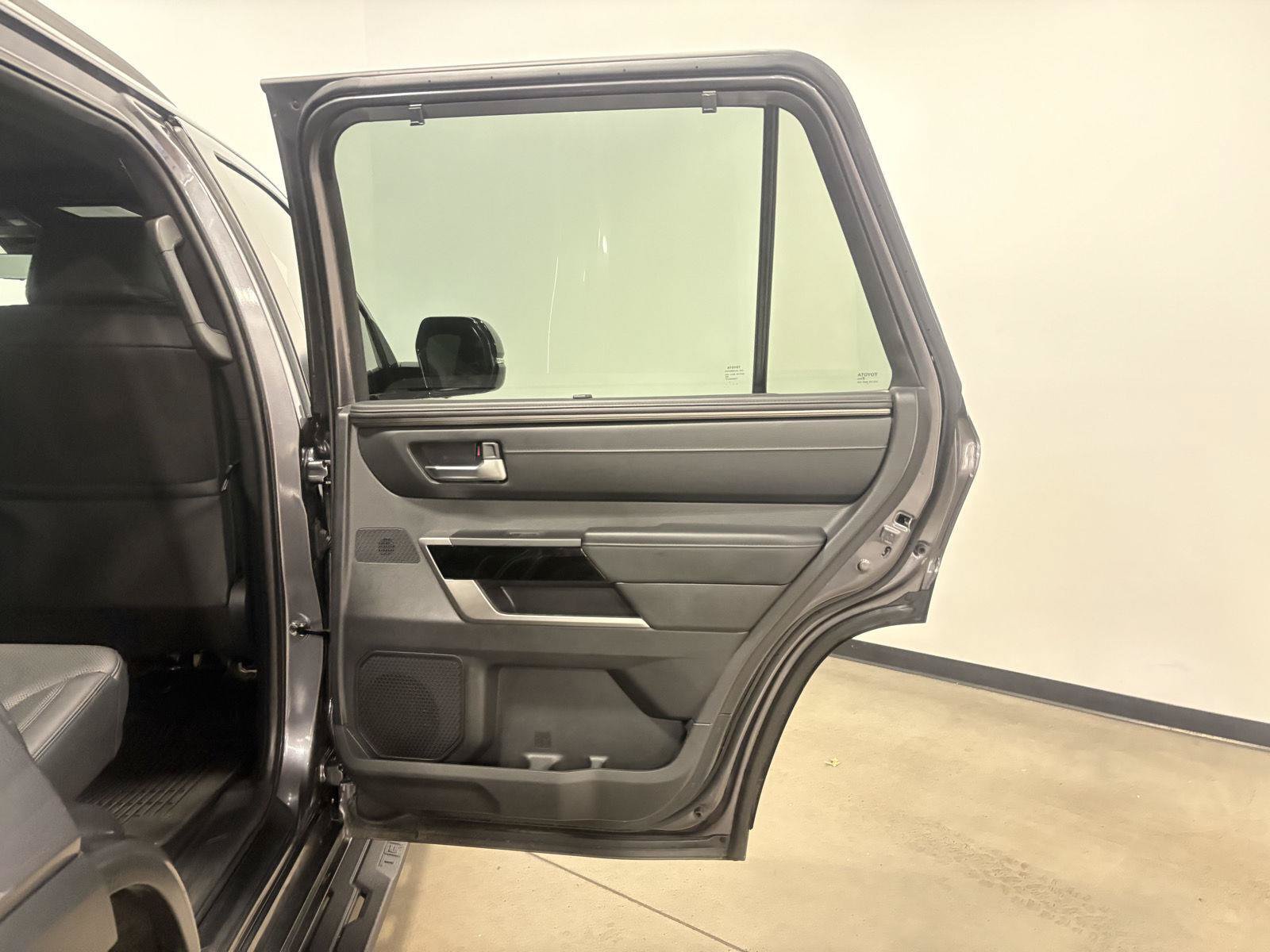Used 2025 Toyota Sequoia 4WD image 51