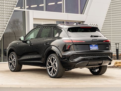 New 2026 Audi Q3 quattro 2.0T image 5