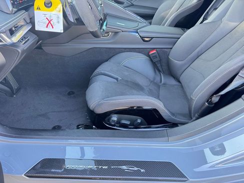 New 2025 Chevrolet Corvette E-Ray w/ ZER Performance Package image 21