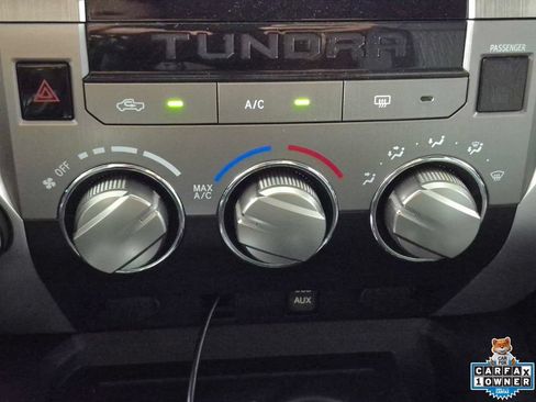 Used 2017 Toyota Tundra SR5 w/ SR5 Upgrade Package AWD/4WD image 22
