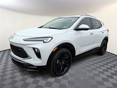 Certified 2025 Buick Encore GX Sport Touring w/ Comfort Package image 3