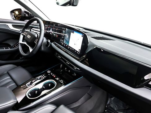 Used 2026 Audi A6 Premium Plus image 16