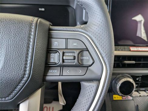 New 2026 Toyota 4Runner Platinum HV image 15