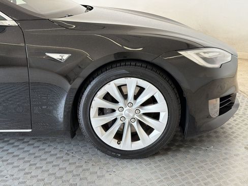 Used 2016 Tesla Model S 60D AWD/4WD image 13