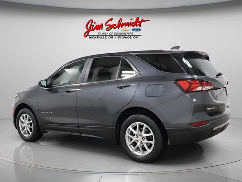 Used 2023 Chevrolet Equinox LT image 4