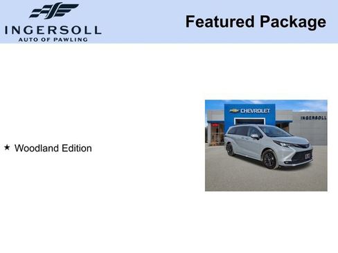 Used 2024 Toyota Sienna XLE Woodland Edition image 8