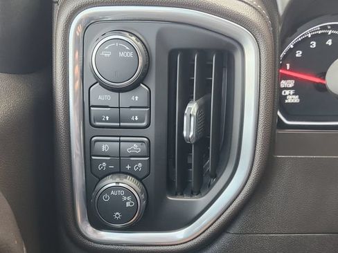 Used 2020 Chevrolet Silverado 1500 RST AWD/4WD image 24