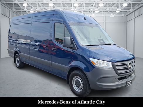 Used 2026 Mercedes-Benz Sprinter 2500 image 1