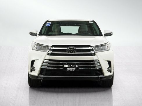 Used 2019 Toyota Highlander Limited AWD/4WD image 8