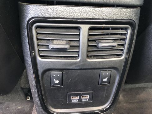 Used 2018 Dodge Charger R/T image 18