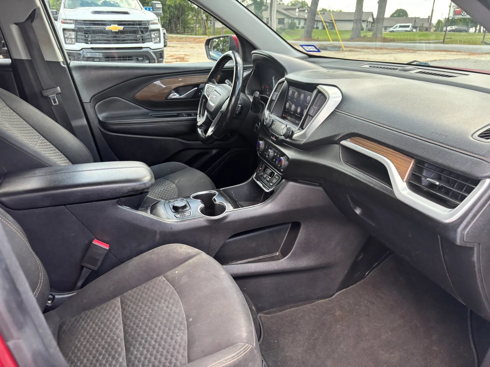 Used 2019 GMC Terrain SLE w/ Driver Convenience Package FWD image 20