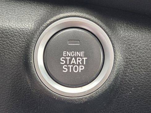 Used 2023 Hyundai Kona SEL FWD image 19