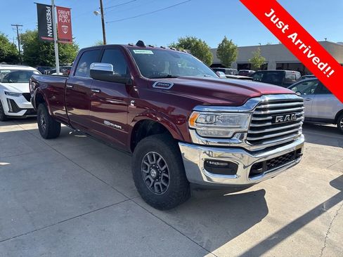 Used 2022 RAM 3500 Limited AWD/4WD image 1