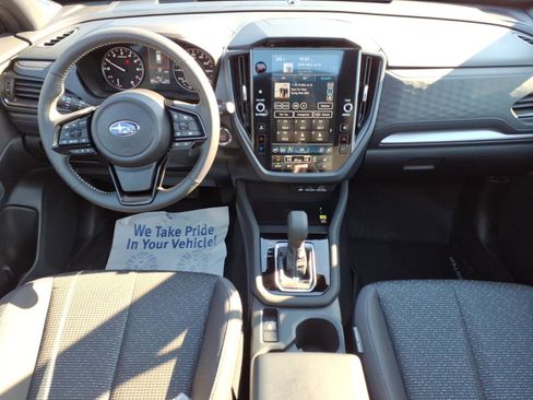 Certified 2025 Subaru Forester Premium image 11