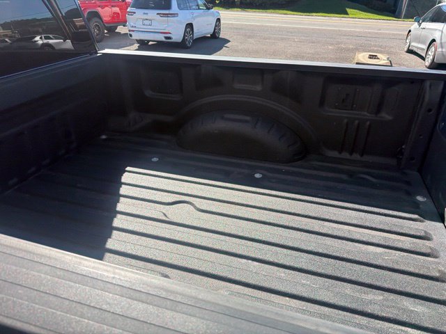 Used 2019 Ford F250 XLT w/ XLT Premium Package AWD/4WD image 6