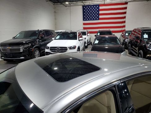 Used 2017 Lexus ES 350 w/ Premium Package FWD image 41