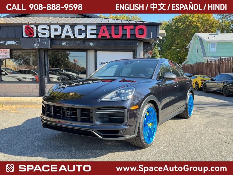 Used 2022 Porsche Cayenne Turbo GT AWD/4WD image 1