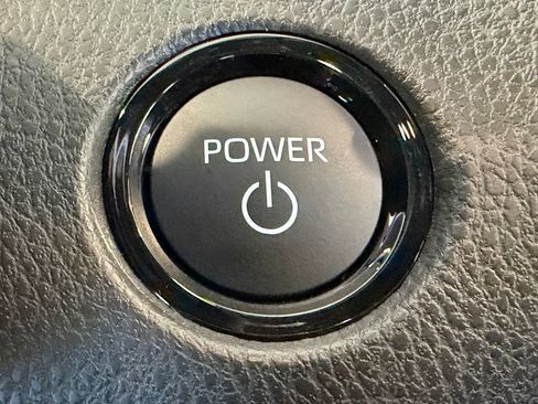 New 2026 Toyota Camry SE FWD image 24