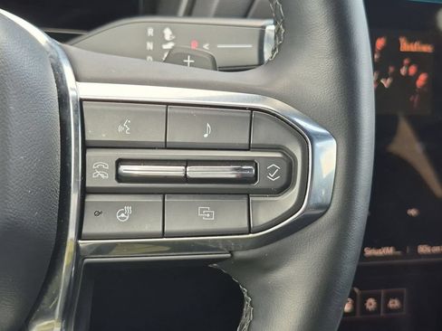 Used 2025 GMC Terrain Elevation AWD/4WD image 21