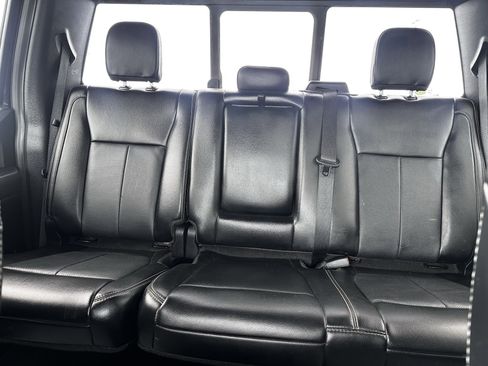 Used 2020 Ford F150 Lariat w/ Equipment Group 502A Luxury AWD/4WD image 13