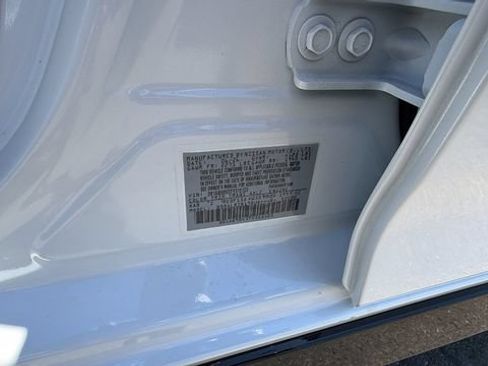 New 2026 Nissan Sentra SR w/ Floor Mat Package FWD image 33