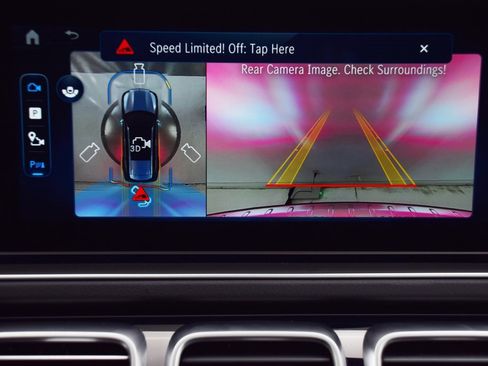 Used 2026 Mercedes-Benz GLS 450 4MATIC image 33