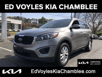 Used 2017 Kia Sorento LX w/ LX Convenience Package