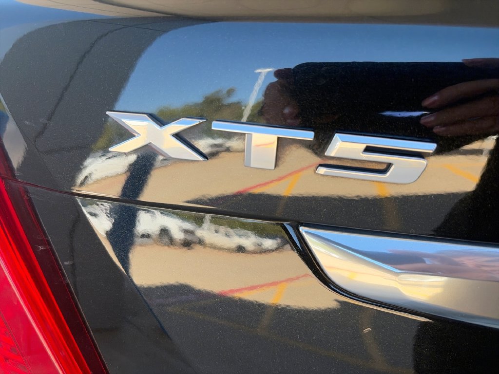 Certified 2017 Cadillac XT5 Luxury FWD image 32