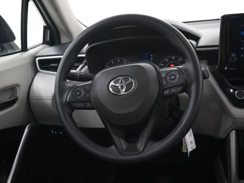 Used 2023 Toyota Corolla Cross L AWD/4WD image 16