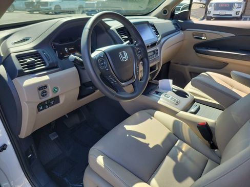 Certified 2023 Honda Ridgeline RTL image 17