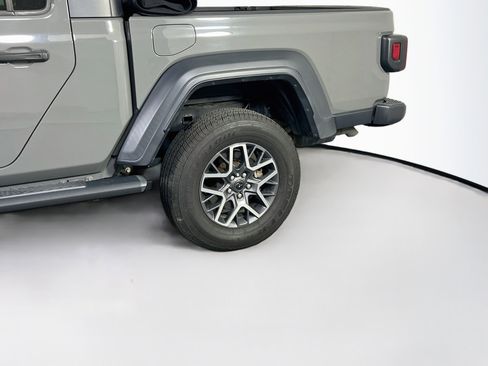 Used 2020 Jeep Gladiator Sport w/ Quick Order Package 24S AWD/4WD image 29