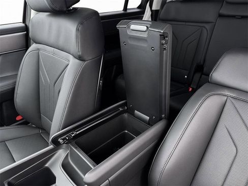 New 2026 Hyundai Santa Fe SEL image 19