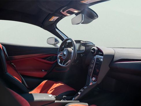 New 2027 McLaren 750S Spider RWD image 46