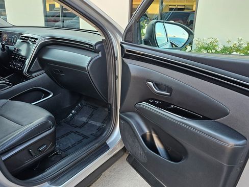 Used 2022 Hyundai Tucson Limited image 27