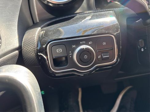 Used 2019 Mercedes-Benz A 220 4MATIC image 20