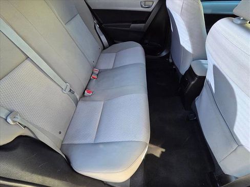 Used 2014 Toyota Corolla LE image 18