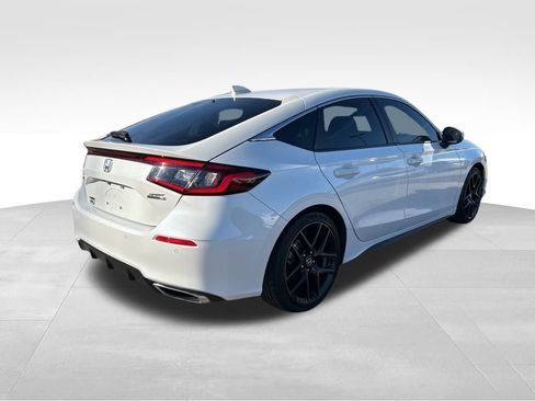 Used 2024 Honda Civic Sport Touring image 5