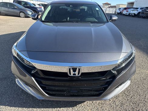 Used 2018 Honda Accord Touring image 8