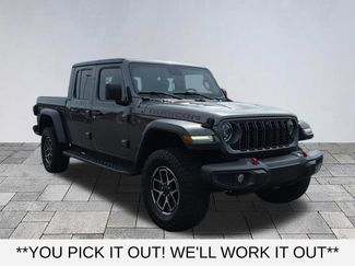 Used 2024 Jeep Gladiator Rubicon w/ Technology Group AWD/4WD 360° Tour