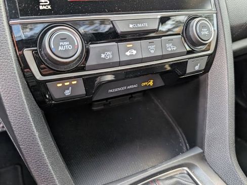 Used 2018 Honda Civic Si image 30