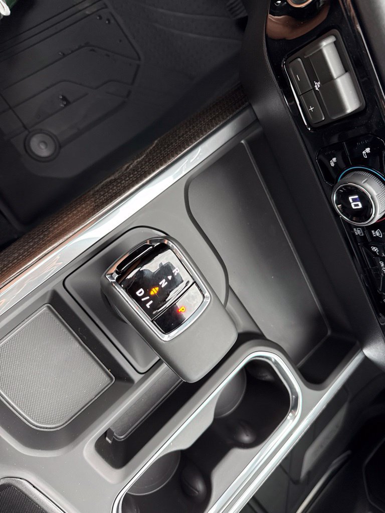 New 2026 Chevrolet Silverado 1500 RST w/ Dark Appearance Package AWD/4WD image 37