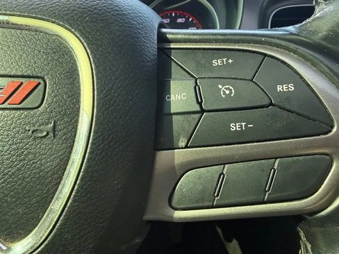 Used 2020 Dodge Charger SXT w/ Leather Interior Group RWD image 11
